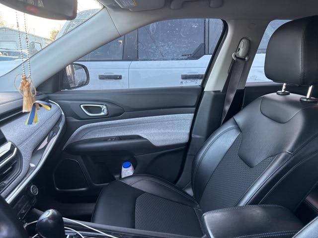2022 Jeep Compass Latitude FWD