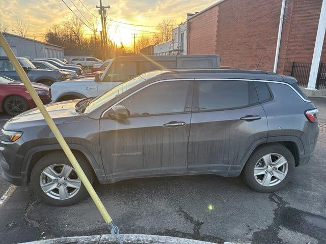 2022 Jeep Compass Latitude FWD