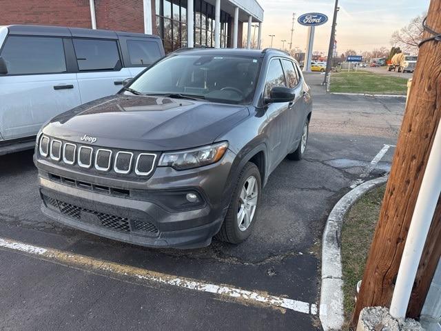 2022 Jeep Compass Latitude FWD