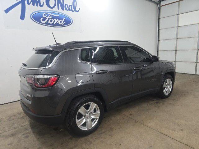 2022 Jeep Compass Latitude FWD