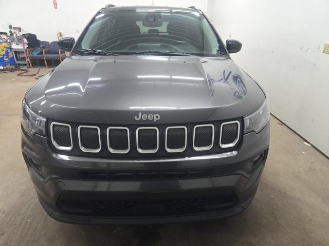 2022 Jeep Compass Latitude FWD