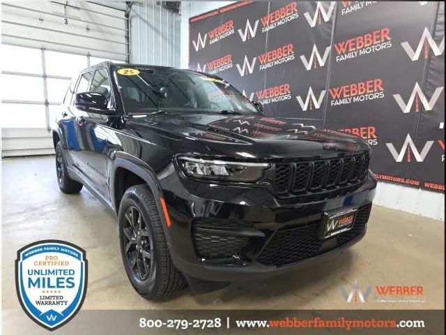 2025 Jeep Grand Cherokee Altitude X 4x4 2025 Jeep Grand Cherokee Altitude X 4x4