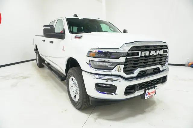2026 RAM Ram 2500 RAM 2500 TRADESMAN CREW CAB 4X4 8 BOX