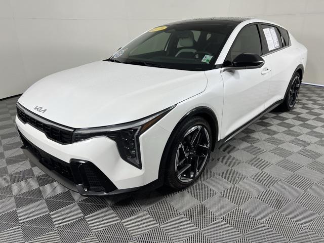 2025 Kia K4 GT-Line
