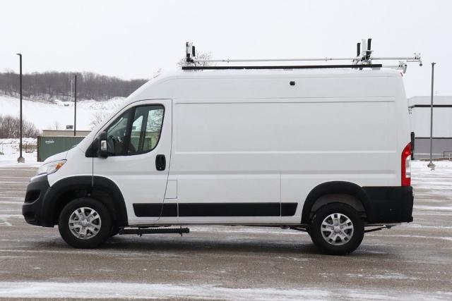2025 Ram ProMaster Cargo Van SLT High Roof 136" WB