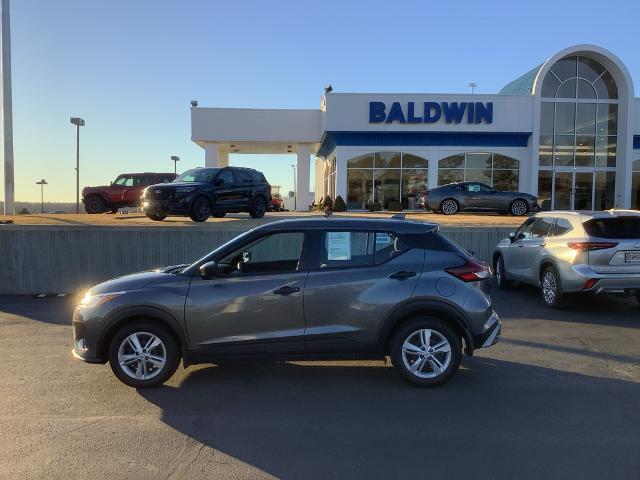 2024 Nissan Kicks S Xtronic CVT