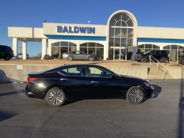 2023 Nissan Altima SV Intelligent AWD