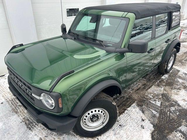 2023 Ford Bronco Base