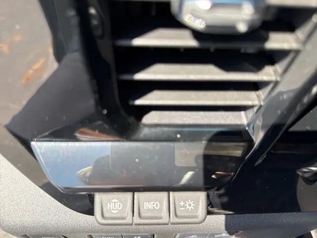 2024 Chevrolet Silverado 1500 4WD Crew Cab Short Bed ZR2