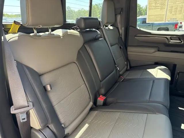 2024 Chevrolet Silverado 1500 4WD Crew Cab Short Bed ZR2