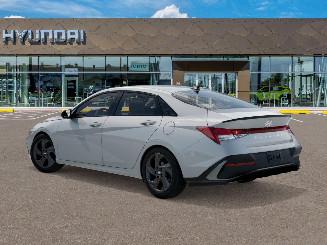 2026 Hyundai Elantra SEL Sport photo 5