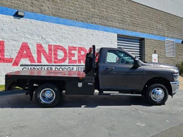2026 Ram 3500 Tradesman/Big Horn