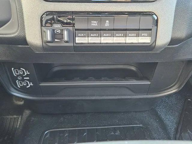 2026 Ram 3500 Tradesman/Big Horn