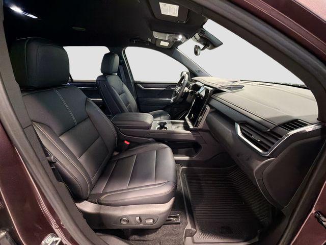 2026 GMC Acadia Elevation AWD