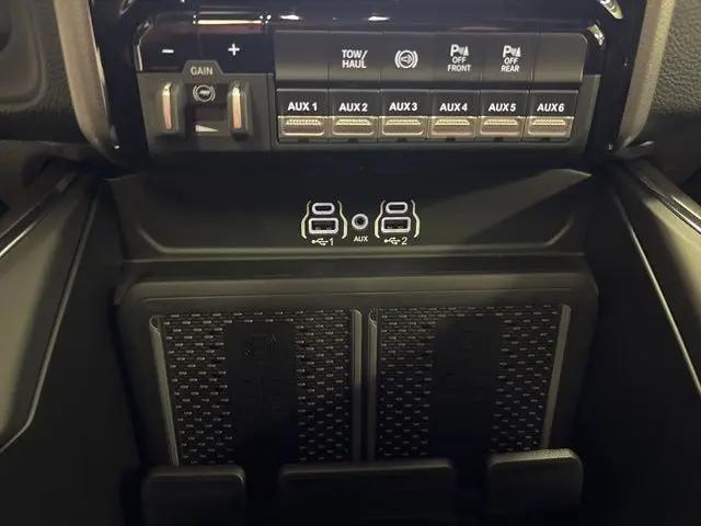 2026 Ram 3500 Laramie Mega Cab 4x4 6'4" Box