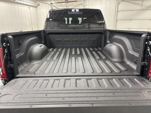 2026 Ram 3500 Laramie Mega Cab 4x4 6'4" Box