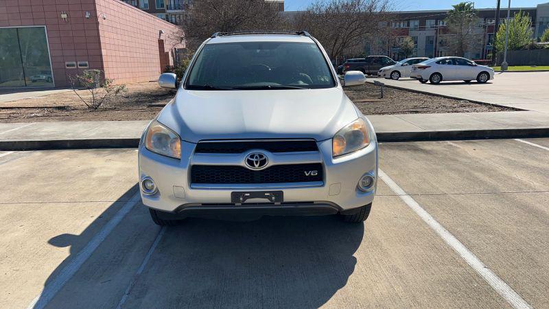 2009 Toyota RAV4 Limited V6