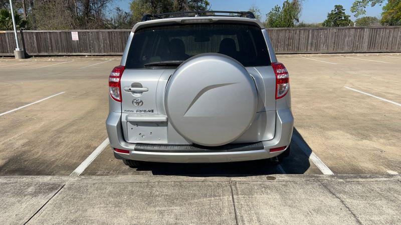 2009 Toyota RAV4 Limited V6