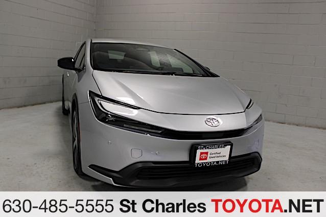 2025 Toyota Prius LE's photo