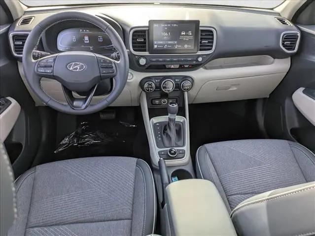 2026 Hyundai Venue SEL w/Two-Tone Roof