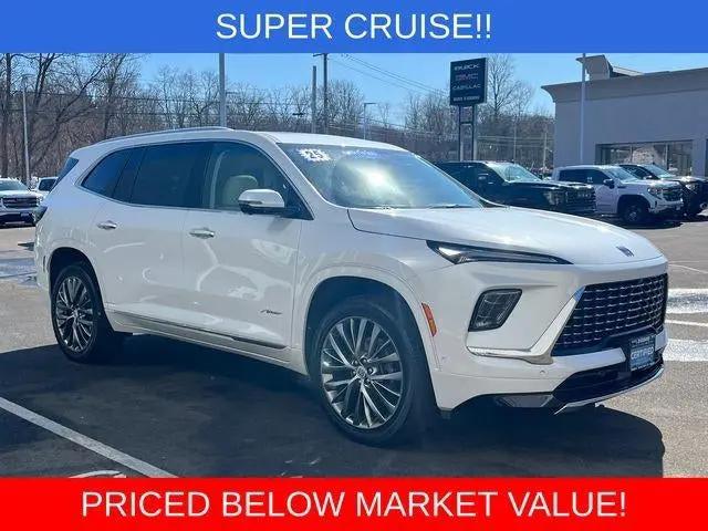 2025 Buick Enclave Avenir FWD