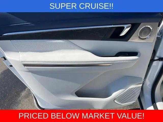 2025 Buick Enclave Avenir FWD