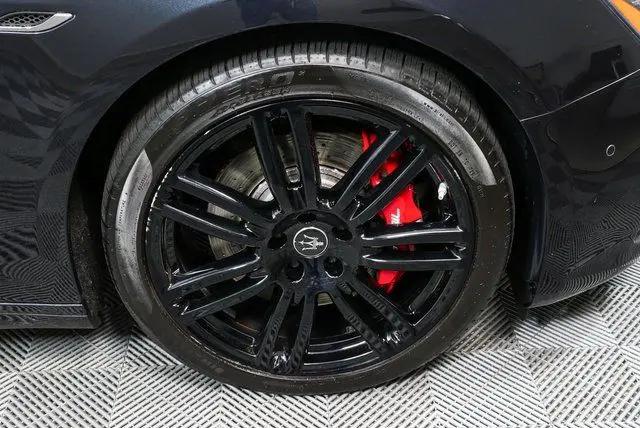 2023 Maserati Ghibli Modena Q4
