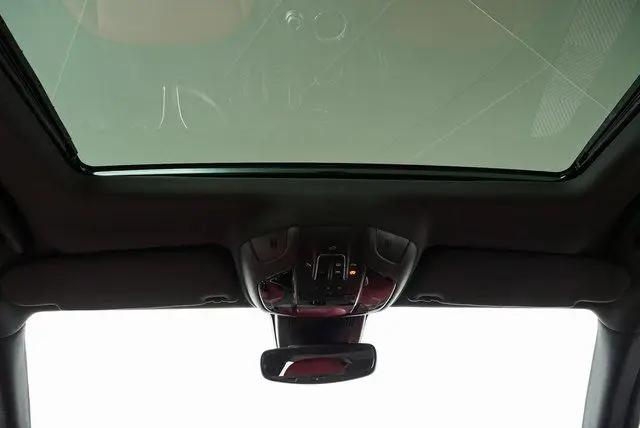 2023 Maserati Ghibli Modena Q4