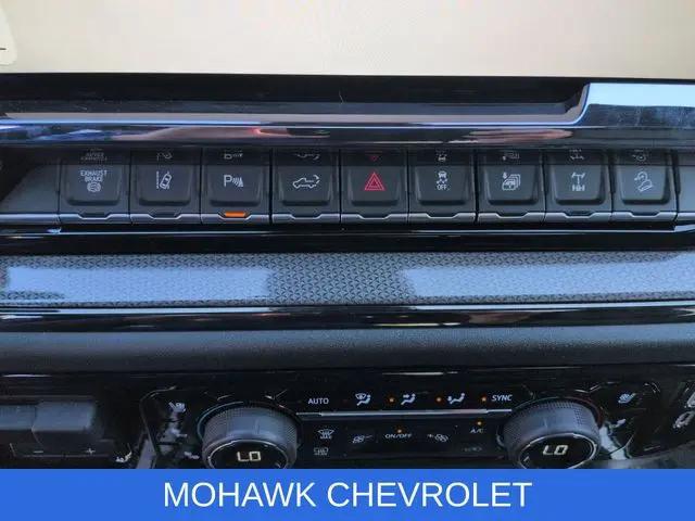 2024 Chevrolet Silverado 2500HD 4WD Crew Cab Standard Bed ZR2