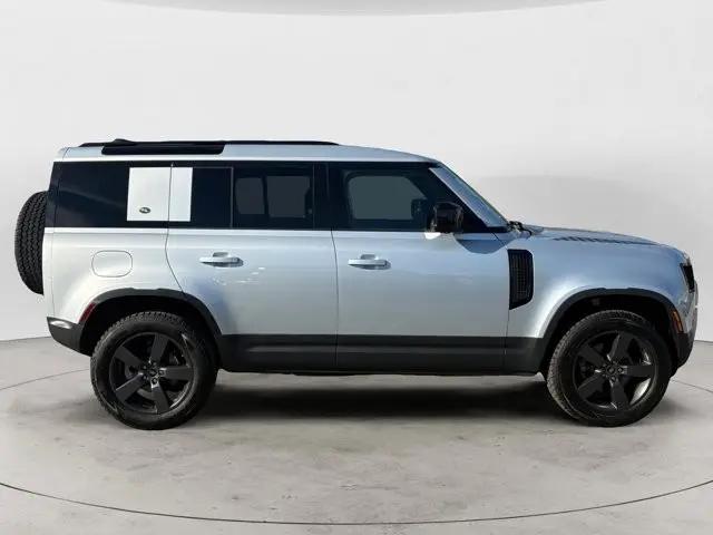 2023 Land Rover Defender 110 S