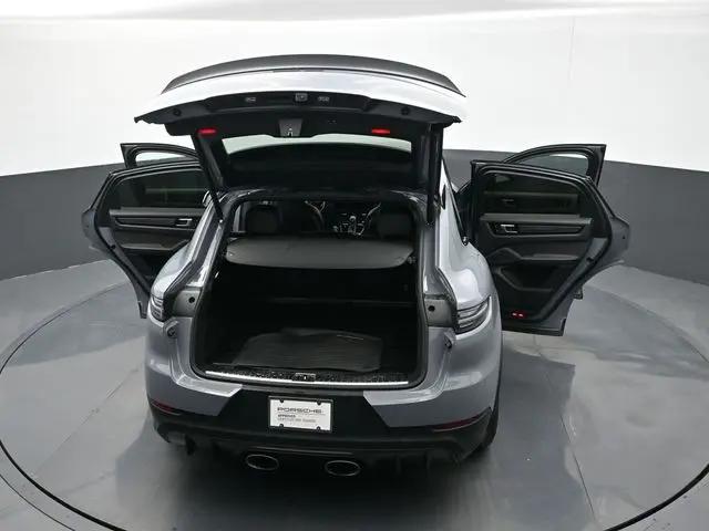 2023 Porsche Cayenne Turbo GT