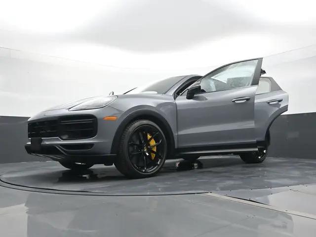 2023 Porsche Cayenne Turbo GT