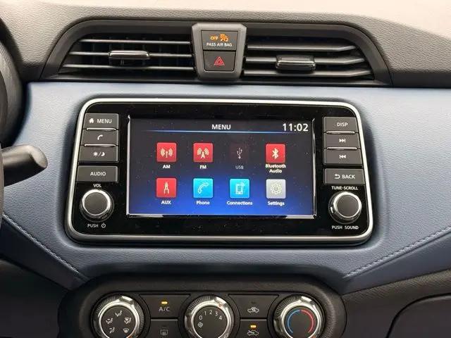 2025 Nissan Versa 1.6 SV