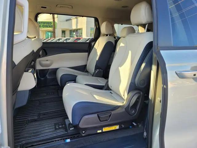 2026 Kia Carnival MPV EX