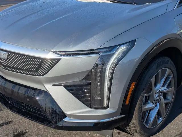 2026 Cadillac iQ Luxury