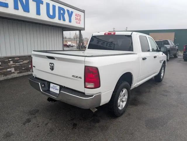 2022 Ram 1500 Classic SLT