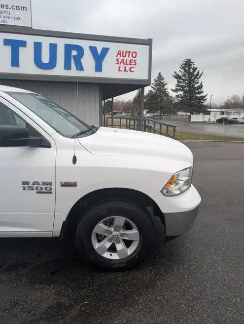 2022 Ram 1500 Classic SLT