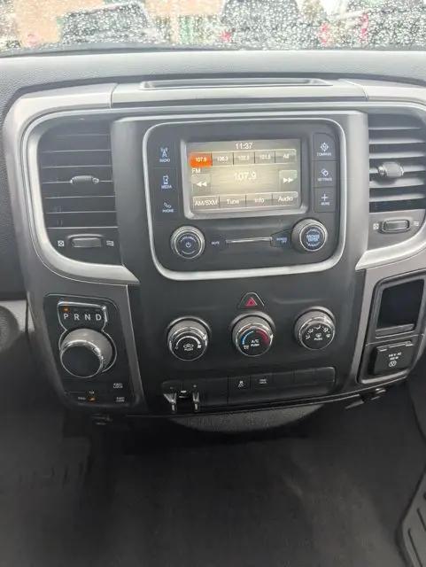 2022 Ram 1500 Classic SLT