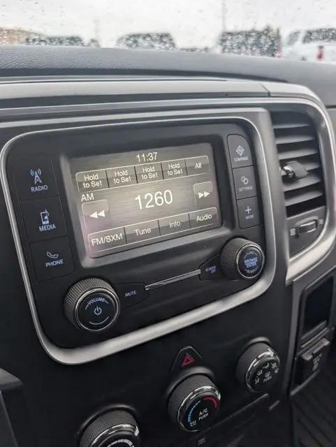2022 Ram 1500 Classic SLT