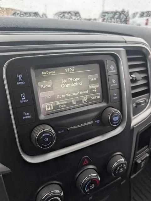 2022 Ram 1500 Classic SLT