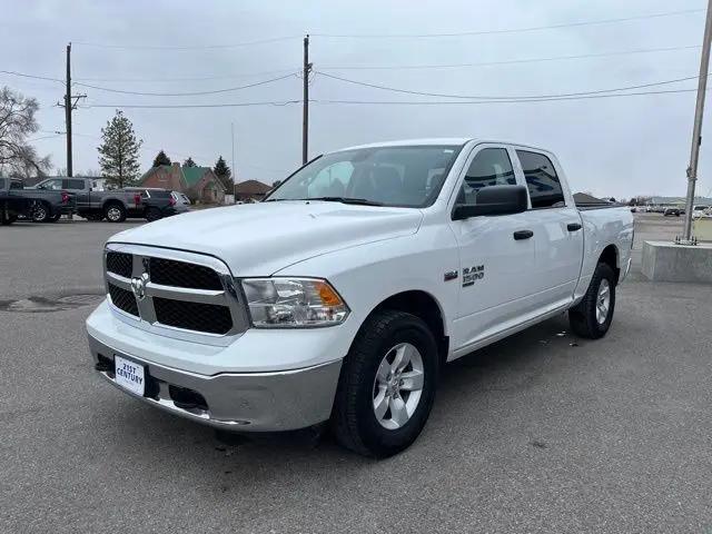 2022 Ram 1500 Classic SLT