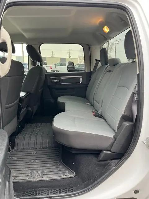 2022 Ram 1500 Classic SLT