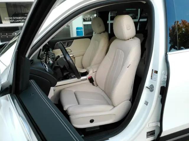 2022 Mercedes-Benz 300 4MATIC