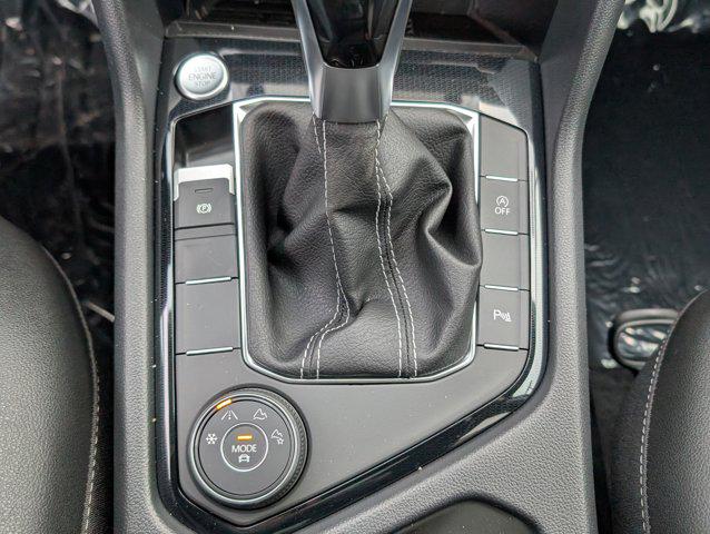 2026 Volkswagen Taos SEL