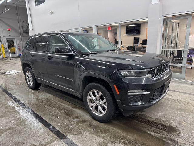 2022 Jeep Grand Cherokee Limited 4x4 2022 Jeep Grand Cherokee Limited 4x4