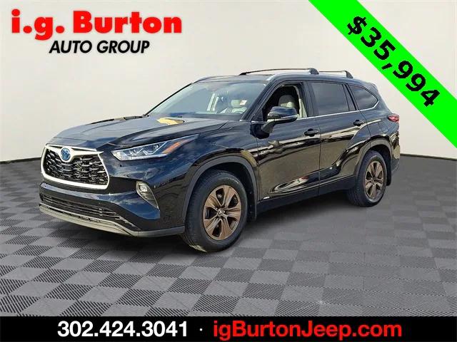 2023 Toyota Highlander Hybrid XLE Bronze
