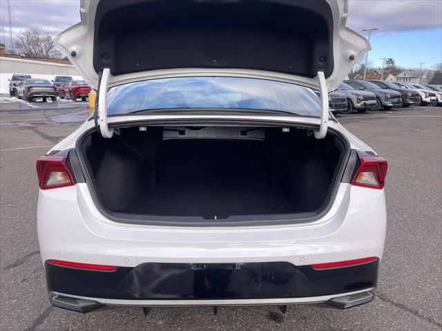 2024 Kia K5 EX