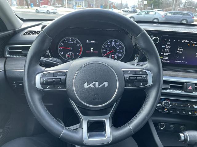 2024 Kia K5 EX