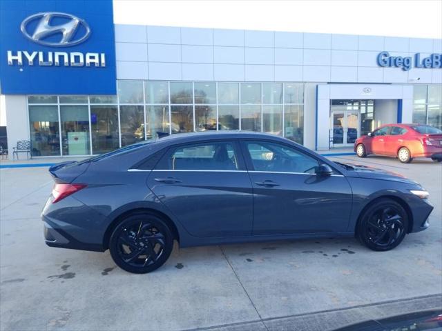 2026 Hyundai Elantra SEL Sport Premium