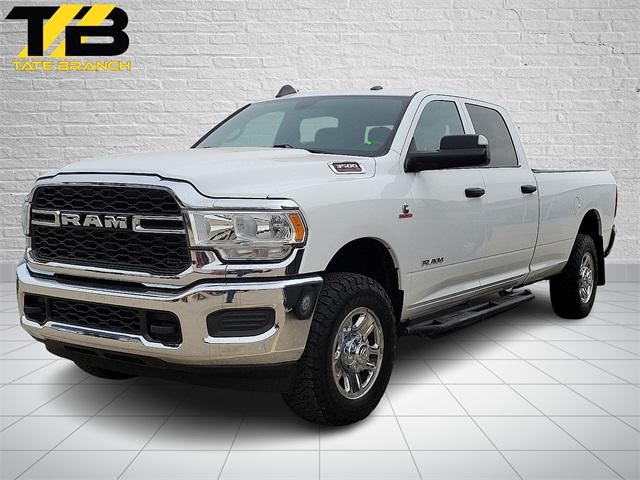 2022 RAM 3500 Tradesman Crew Cab 4x4 8 Box